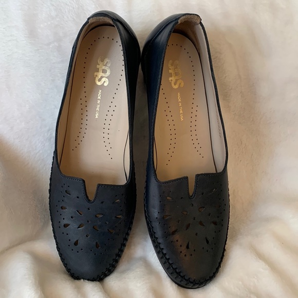 SAS Sonyo Alfa Leather Navy Slip On Size 7 - Picture 1 of 11